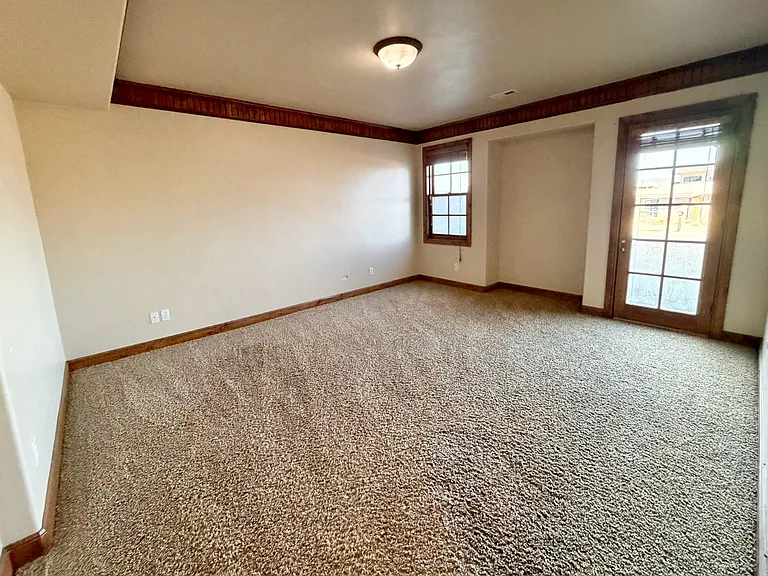 1342 W 310 N — Photo 20