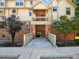 12952 Bryce Canyon Dr APT B, Maryland Heights, MO