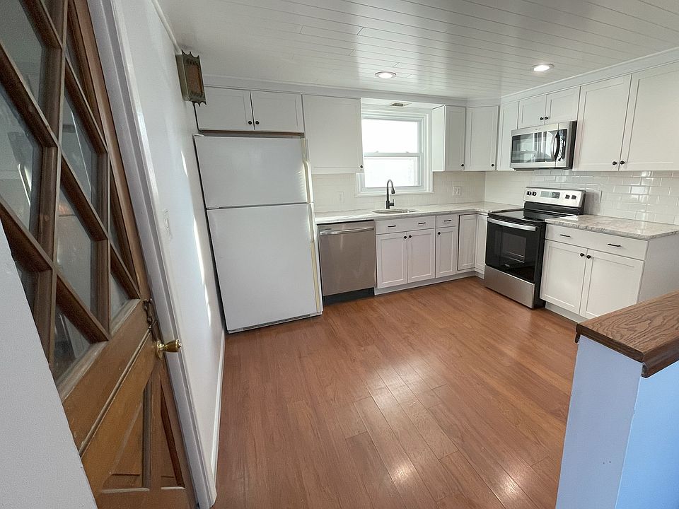 Kitchen and side entrance