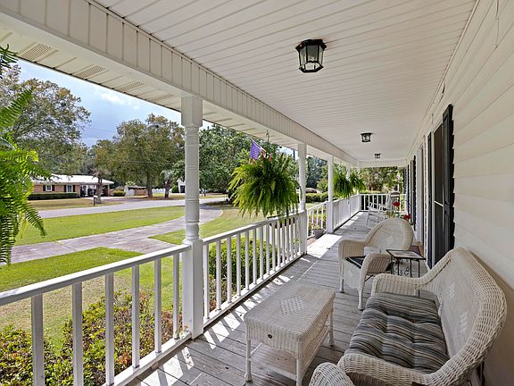 4th image of 1240 Rhame St