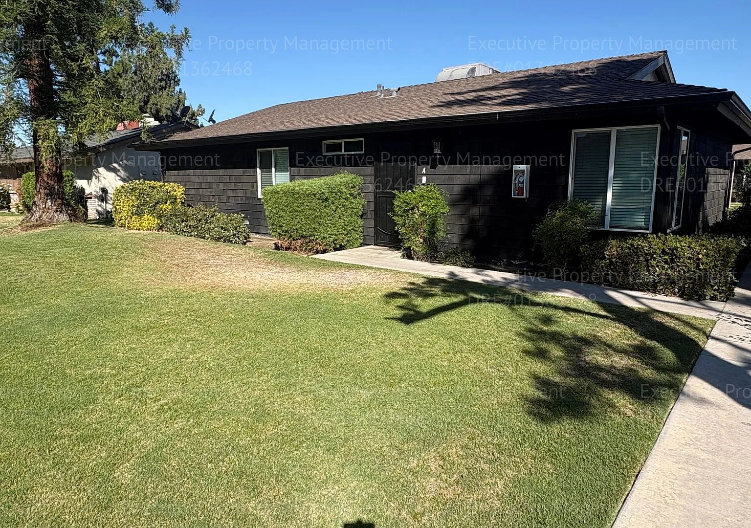 709 Deseret Way — Photo 2