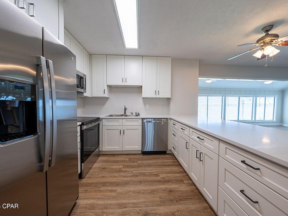 5th image of 4272 Kingfish Ln #272