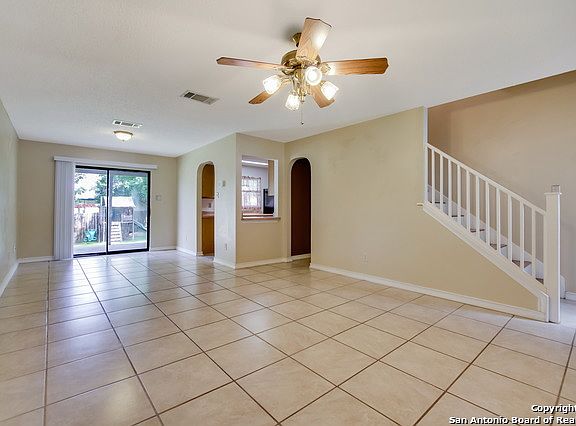 2nd image of 5411 Villa Marco