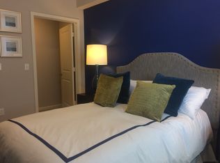 1637 E Sunrise Blvd, Fort Lauderdale, FL 33304