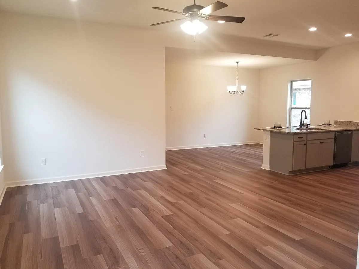 Building Photo - 1241 Rustic Pine Dr