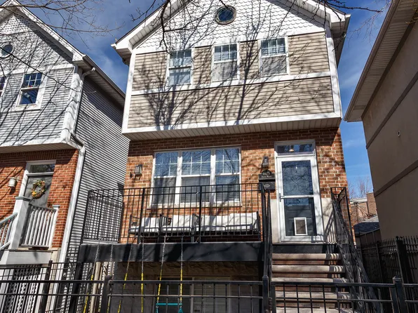1825 N Wilmot Ave, Chicago, IL 60647