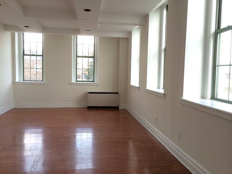 1st image of 4502 Ditmars Blvd APT 121