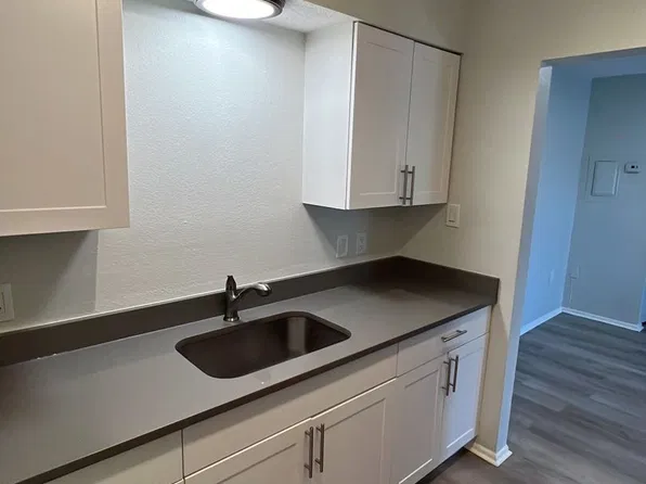 3232 On Fruitville, 3232 Fruitville Rd #241, Sarasota, FL 34237