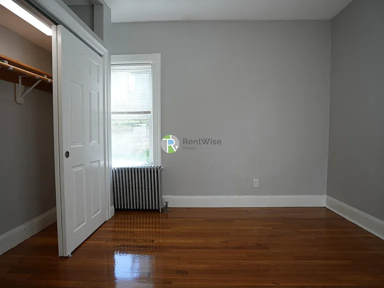 129 Draper St #1 — Photo 16