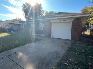 1416 Rickey Rd, Shawnee, OK 74801