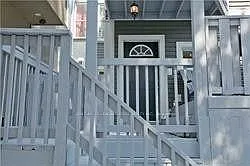 104 Leslie St E #MAIN FL — Photo 23