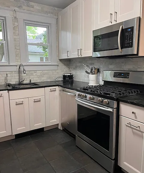 80 Wyckoff Ave — Photo 10