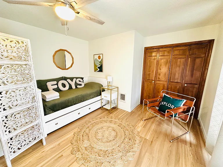 99 Treasure Island Way — Photo 31