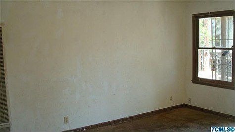 4th image of 505 N Conyer St