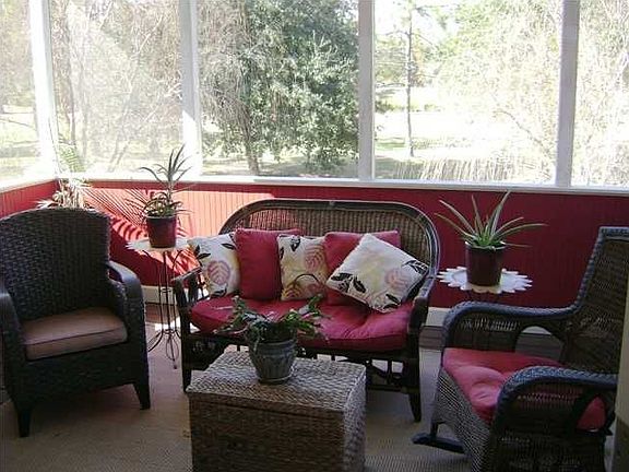 Screened Porch