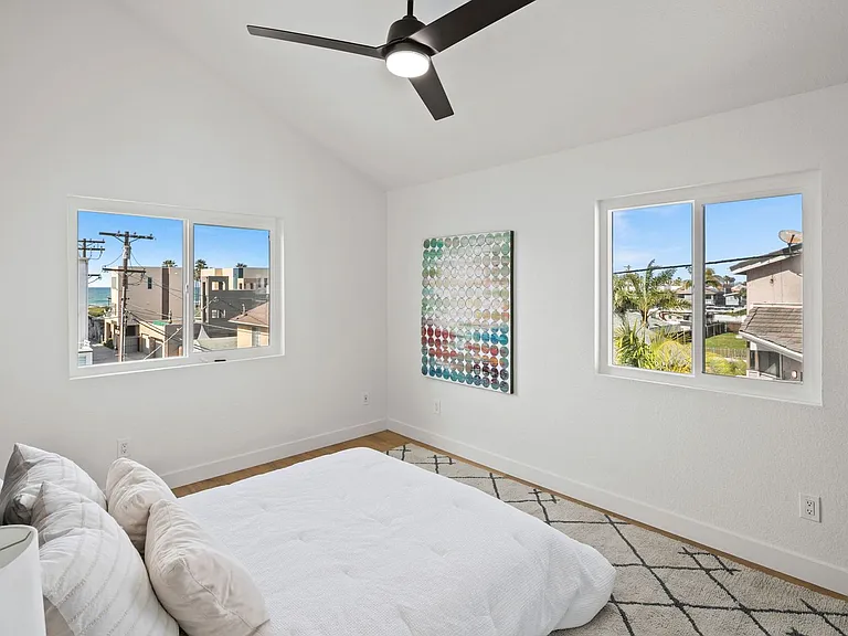 152 Evergreen Ave #4 — Photo 33