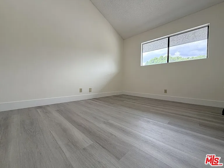 31 Eastern Ave #4 — Photo 22