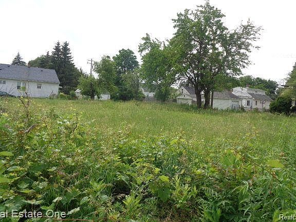 3rd image of 5201 Casmere St