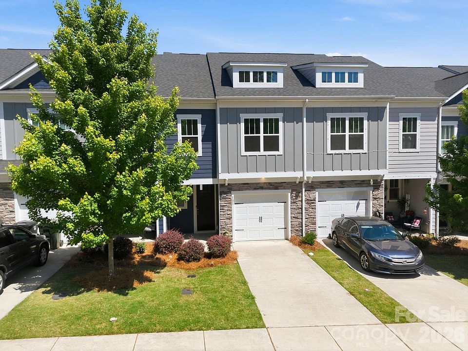 1st image of 101 Wilkinson Ct SE
