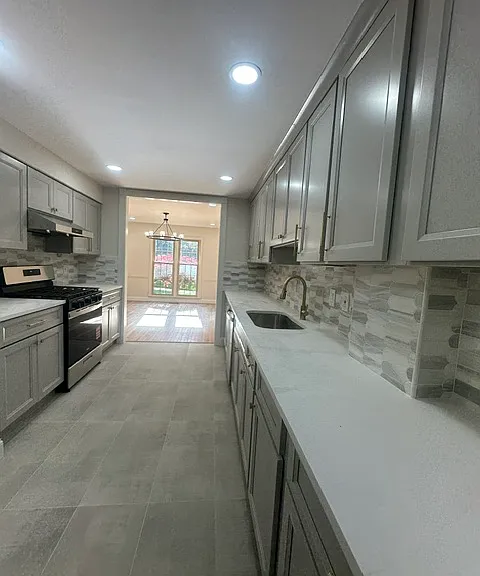 1954 Hopewood Dr — Photo 5