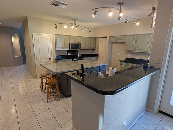 Kitchen - Open Layout to living room,