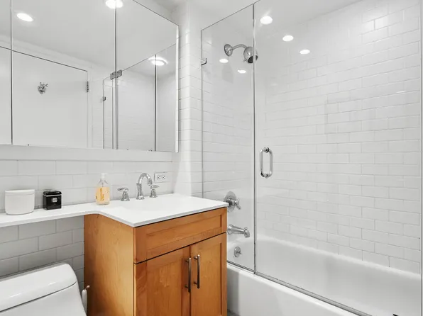516 West 47th Street S2M image 5 of 5