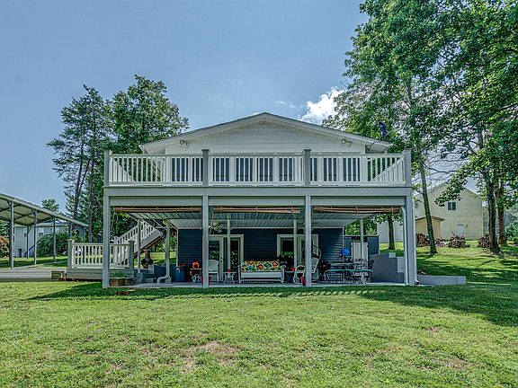 2nd image of 51 River Creek Cir