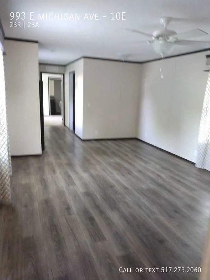 2 Bedroom home for sale. — Photo 3