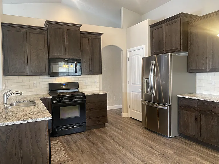 1476 W Soldotna Dr — Photo 7