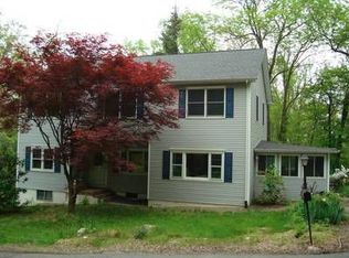 8 Warren Dr, Budd Lake, NJ 07828