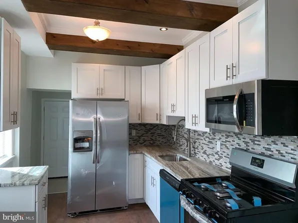 464 Trenton Ave, Camden, NJ 08103