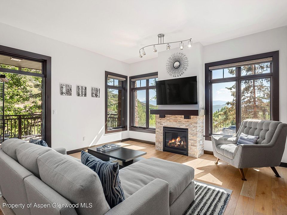 1st image of 60 Carriage Way #3032