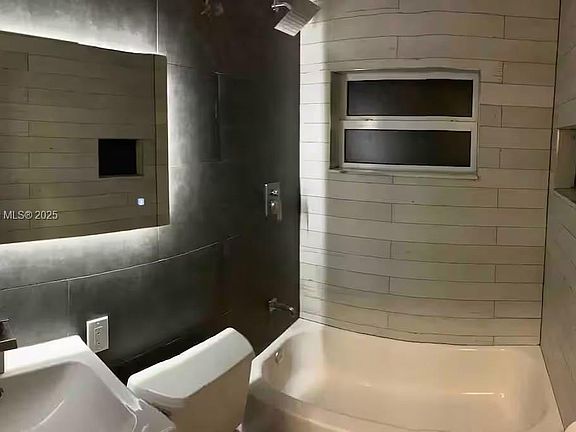 5th image of 5841 NE 3rd Ave #5841