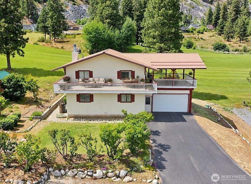 2nd image of 81 Golf Course Drive
