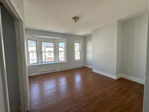 356 2nd St APT 2, Albany, NY 12206