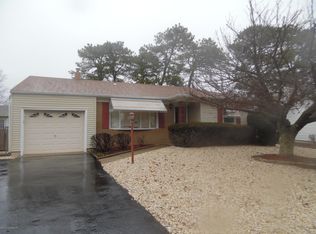 29 Brookfield Ct, Toms River, NJ
