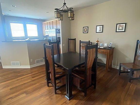 4th image of 8889 Tappy Toorie Cir