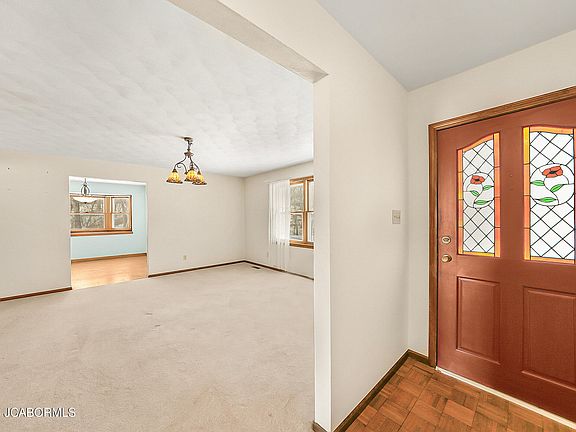 2nd image of 2816 Mohawk Dr
