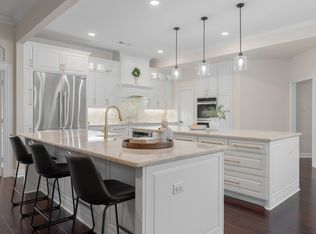 302 W Charlottesville Ave, Colleyville, TX 76034
