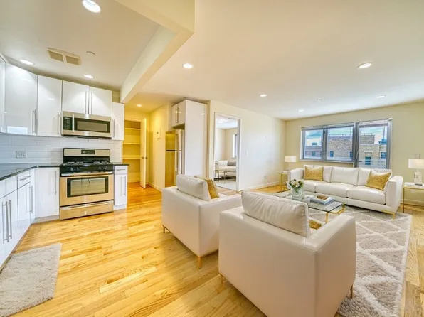 2315 Astoria Blvd, Astoria, NY
