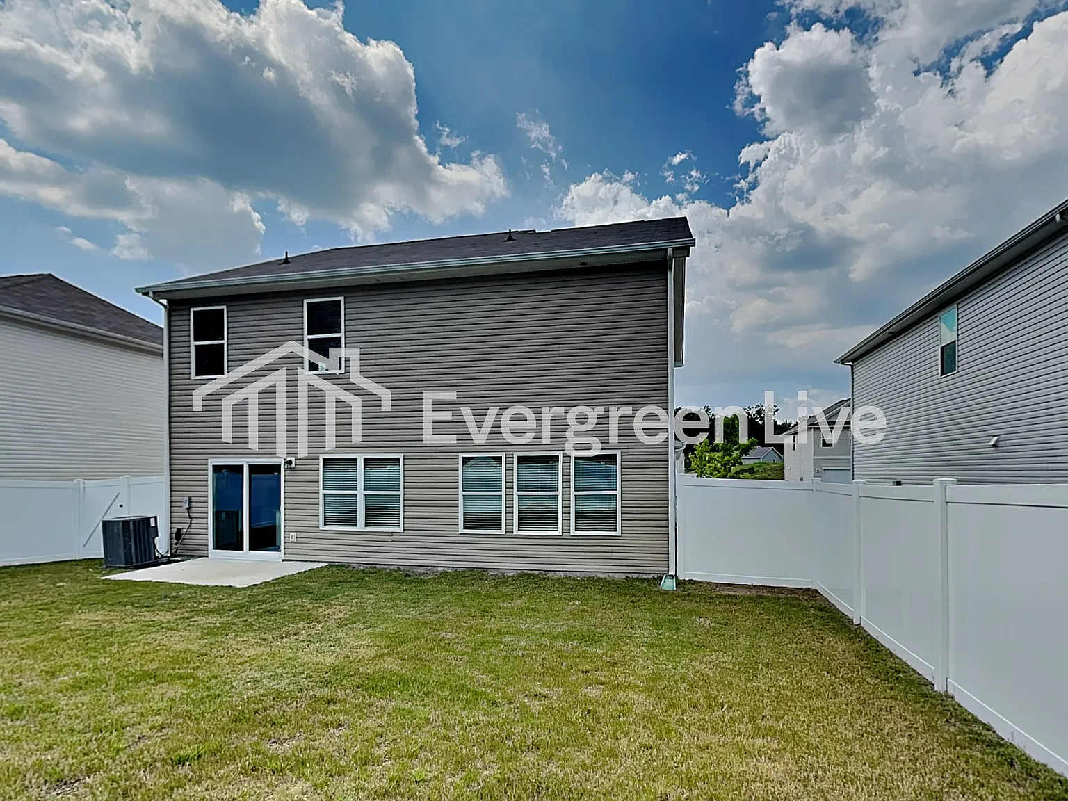 4 bed, 3.0 bath, 2180 sqft, $2,195 — Photo 3