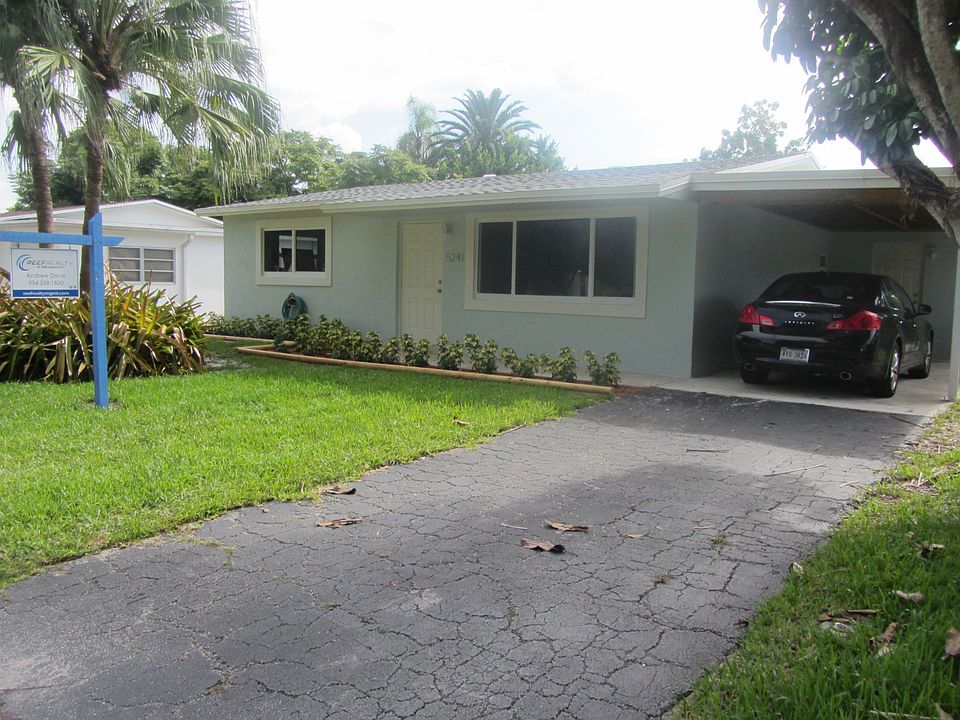 1st image of 5241 SW 95th Ave
