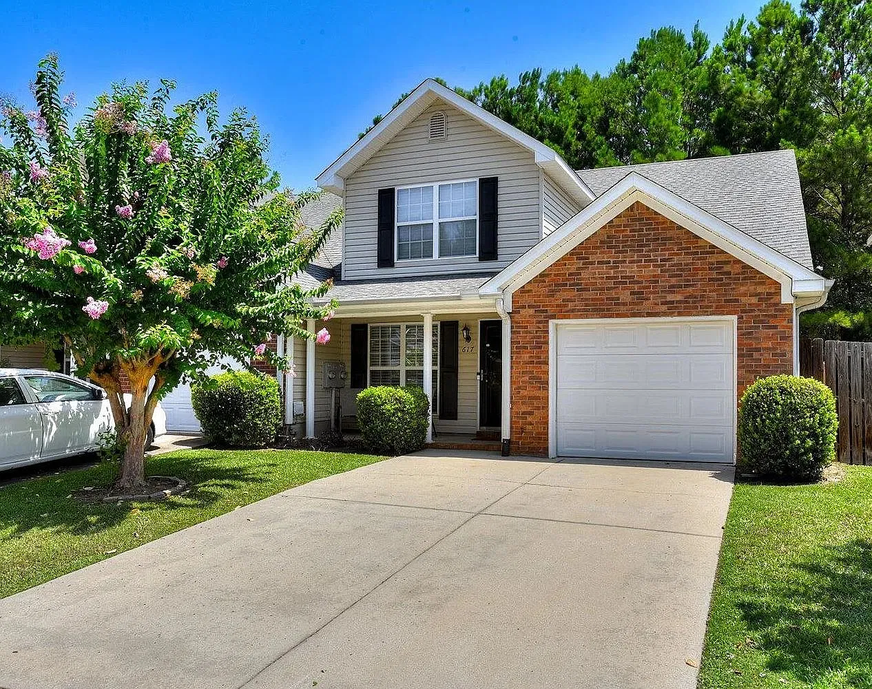 3 bed, 1554 sqft, $1,650 — Photo 1