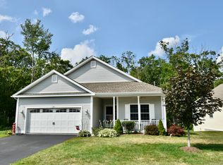 29 Mockingbird Dr #29, Danielson, CT 06239