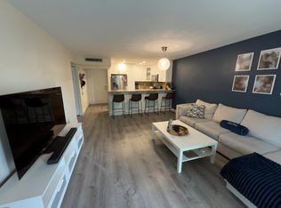 9301 SW 92nd Ave APT 412-B, Miami, FL 33176