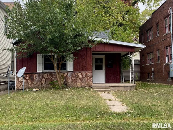 1119 NE Perry Ave, Peoria, IL 61603