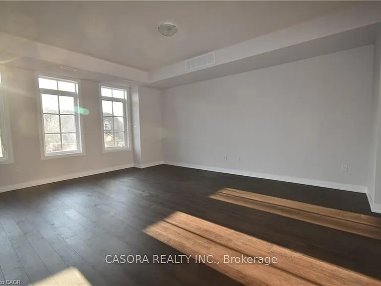 2362 New St #5 — Photo 23