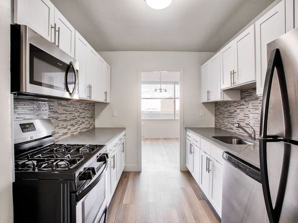 320 S Harrison St APT 17K