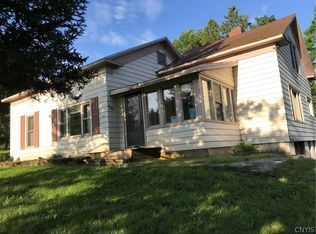 4678 E Lake Rd, Hamilton, NY 13346