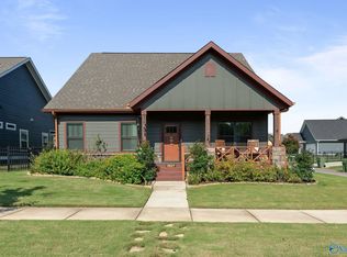 1507 Hammock St, Huntsville, AL 35811